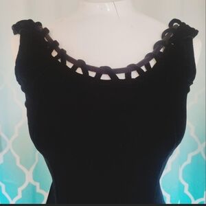 Elegant Black Sleeveless Dress